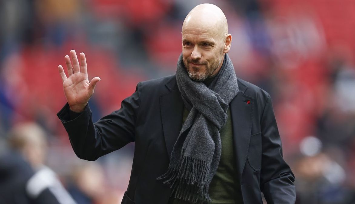 Erik ten Hag đến, MU chia tay một 'công thần'