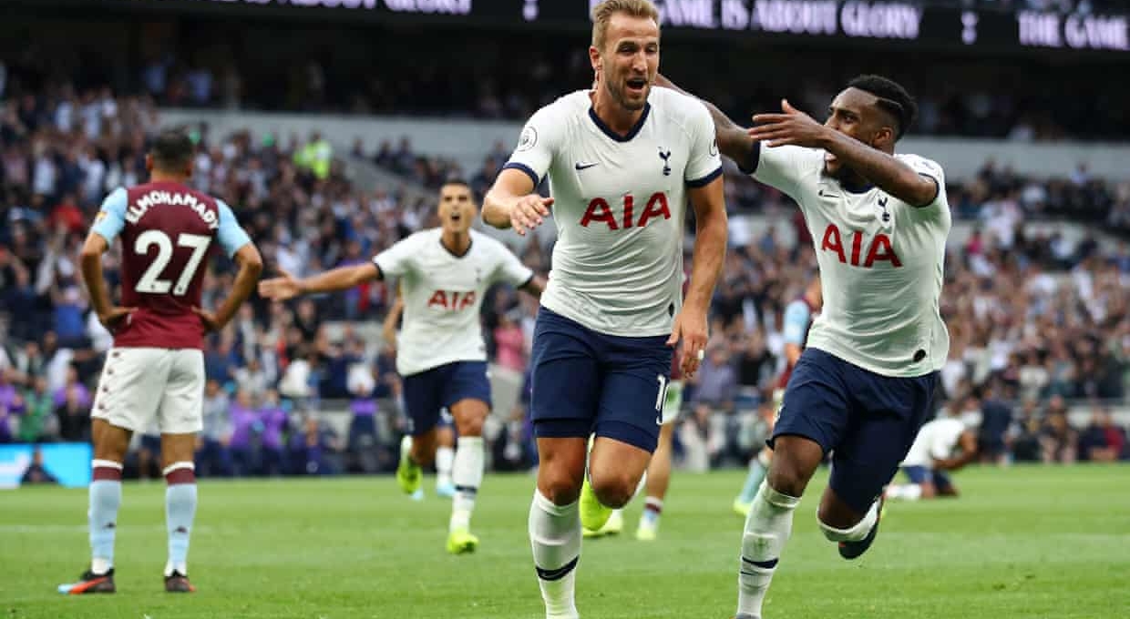 Kane tỏa sáng, Tottenham ngược dòng đánh bại Aston Villa