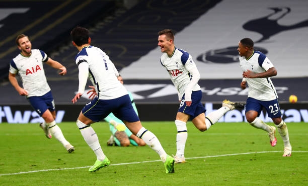 BXH Ngoại hạng Anh vòng 9: Tottenham dẫn đầu