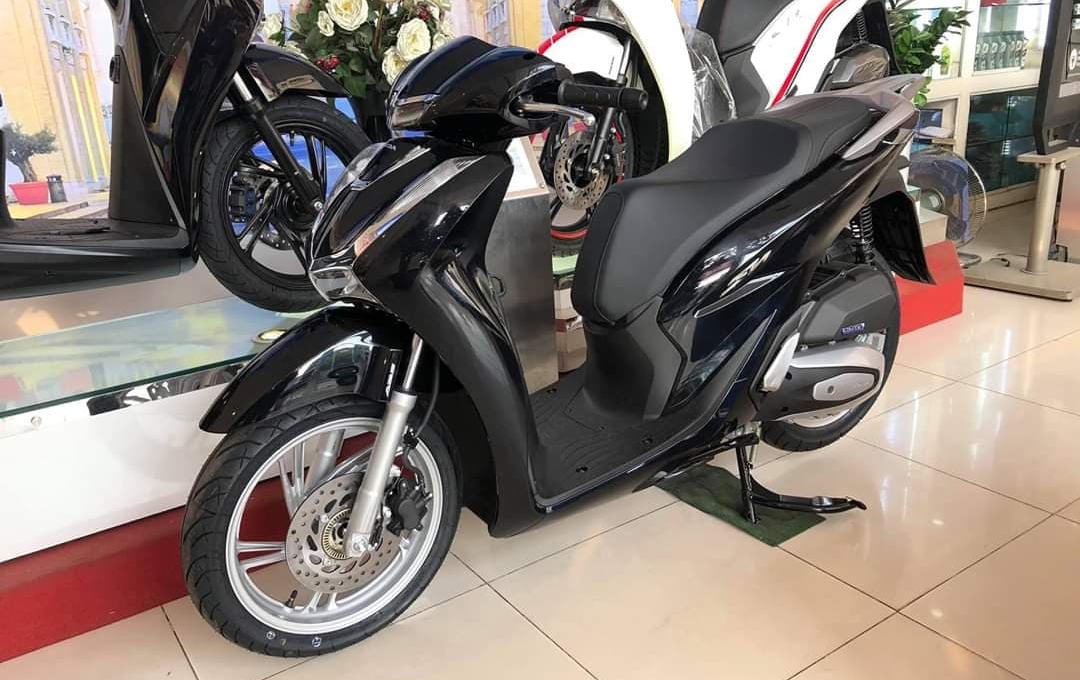 Sau Tết, giá xe Honda SH bất ngờ giảm mạnh