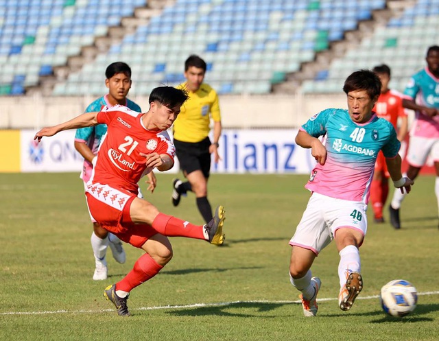 Hougang United vs TPHCM: Công Phượng tiếp tục nổ súng?