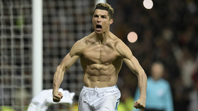 Phương pháp tập luyện để có 'body săn chắc' như Ronaldo