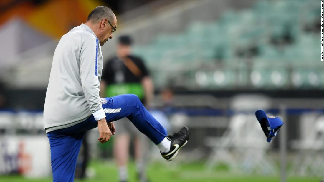 Sarri chính thức yêu cầu rời khỏi Chelsea 