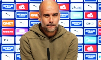 Pep Guardiola chỉ ra lý do khiến Man City thua thiệt so với Arsenal