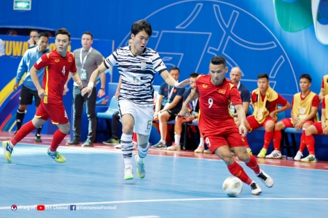 HLV Hàn Quốc xấu hổ vì thua đậm Việt Nam ở futsal châu Á