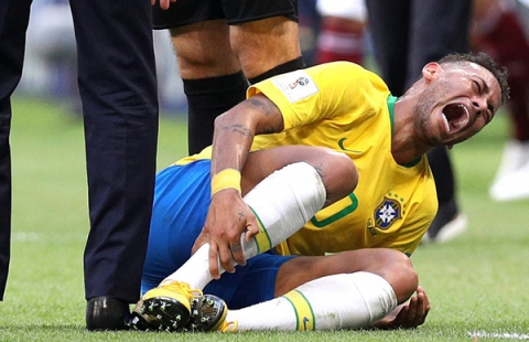 Cựu danh thủ Brazil: 'Neymar đang làm xấu mặt chiếc áo số 10'