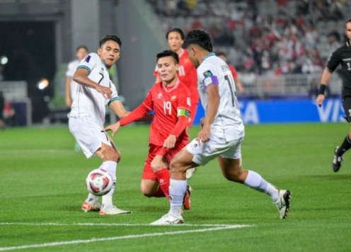 Bola: 'Việt Nam và Indonesia sẽ cùng vào bán kết AFF Cup'