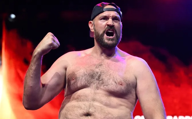 Tyson Fury sẽ mất 10 triệu Bảng Anh nếu một lần nữa rút lui khỏi cuộc đối đầu với Oleksandr Usyk