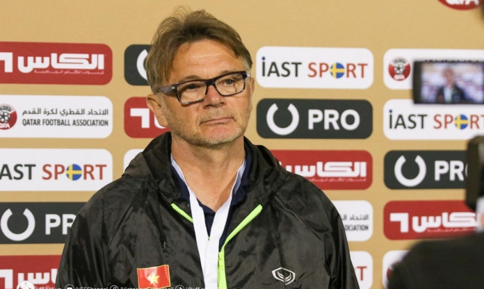 HLV Philippe Troussier: 'Thua Iraq chưa phải tận cùng của sự tệ hại'