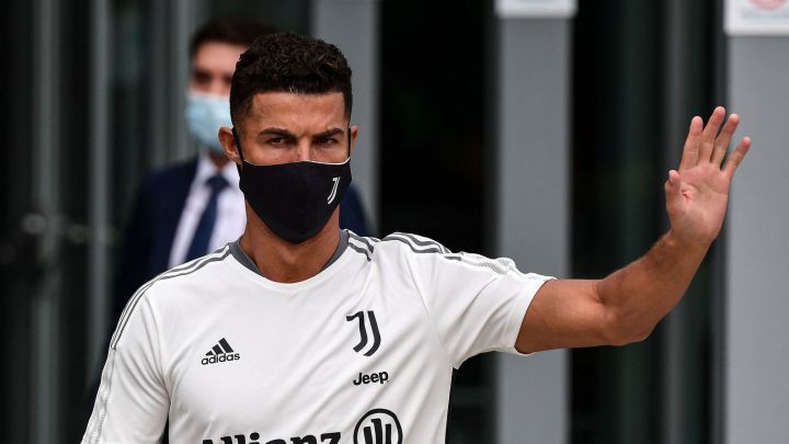 Chính thức chiêu mộ sao Brazil, Juventus buông bỏ Ronaldo?