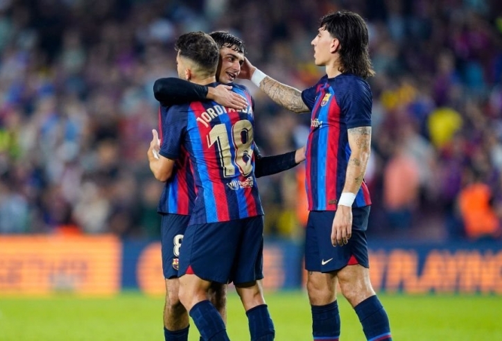 Barca chia tay 'máy chạy' hàng đầu thế giới