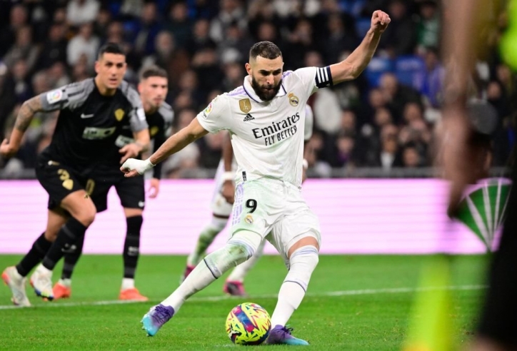 Benzema lập cú đúp, Real Madrid đại thắng đội bét bảng La Liga