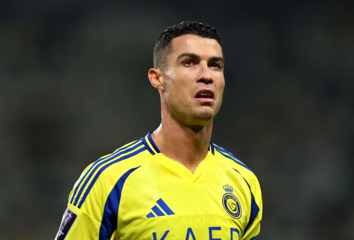 Ronaldo tỏa sáng, Al Nassr vẫn 'ngã ngựa' ngay trên sân nhà