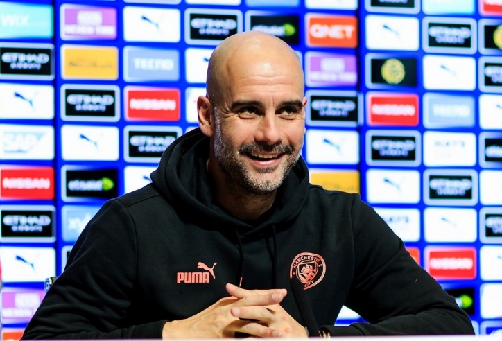 Pep Guardiola không bận tâm đến thành tích của MU