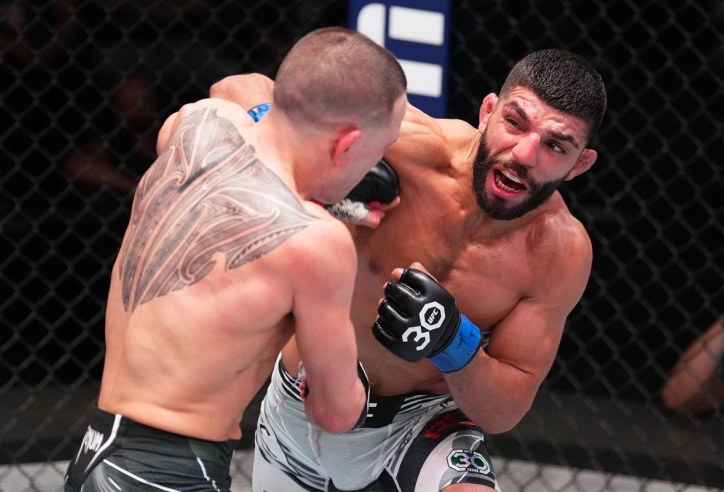 UFC on ESPN kết thúc nghẹt thở: 13 trận đánh đỉnh cao, đại chiến Albazi - Kara-France hấp dẫn