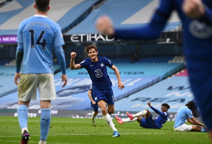 Chelsea chặn đứng ngày đăng quang của Man City