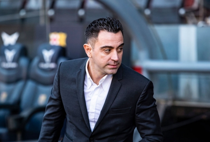 Xavi chính thức trảm 2 'nạn nhân' đầu tiên tại Barca