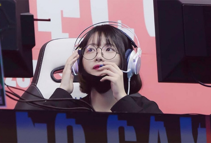 LMHT: Streamer JisooGirl bị T1 chấm dứt hợp đồng vì công khai cổ vũ cho đối thủ