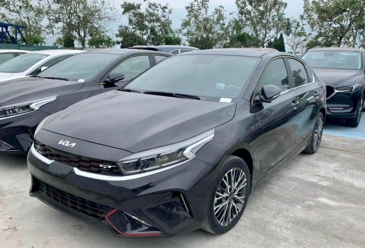 Kia K3 GT 2022 - Phiên bản động cơ tăng áp đã về đại lý, giá từ 759 triệu đồng