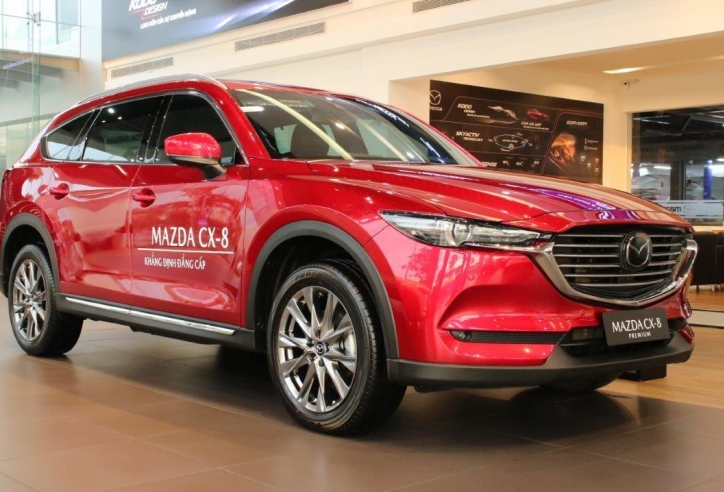 Mazda CX-8 'chơi lớn', tung ưu đãi 'khủng' đến 130 triệu đồng, quyết đấu Hyundai Santa Fe