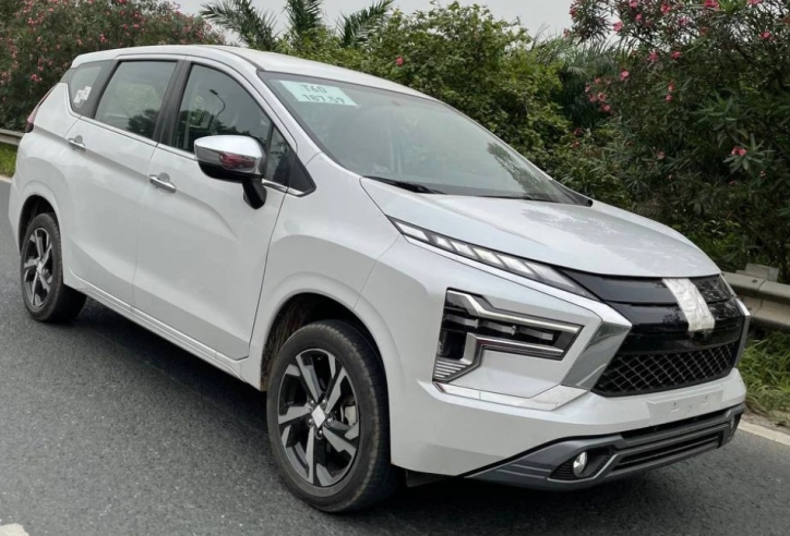 Dù chưa chính thức ra mắt Việt Nam, Mitsubishi Xpander 2022 đã có biển số và chạy trên đường