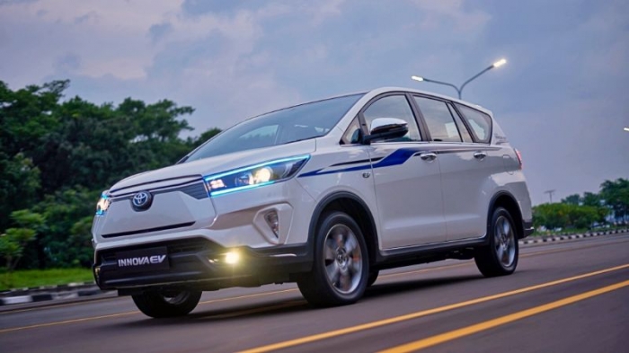 Toyota Innova phiên bản thuần điện bắt đầu chạy thử nghiệm, chuẩn bị khuẩy đảo phân khúc MPV