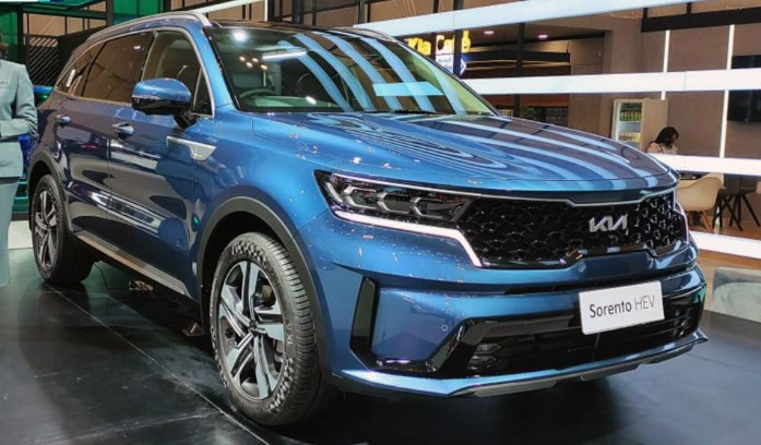 Kia Sorento Hybrid ra mắt Đông Nam Á, có thể về Việt Nam, gây sức ép cho Hyundai Santa Fe