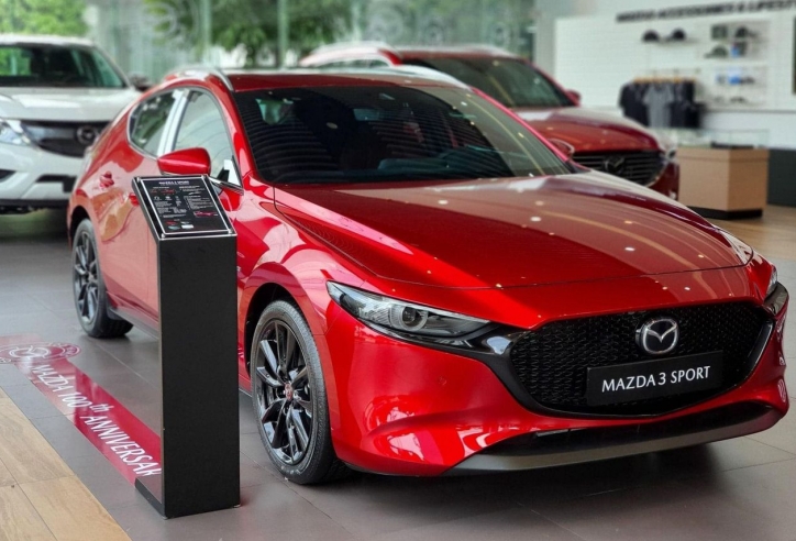 Giá Mazda 3 cao nhất chỉ còn 789 triệu đồng, phiên bản 2.0L đã bị 'khai tử' tại Việt Nam