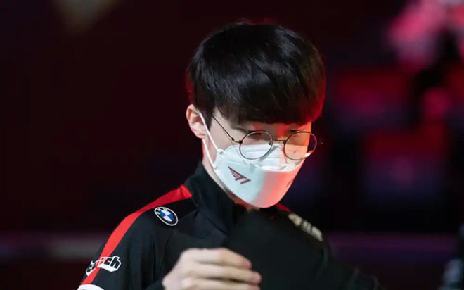 Faker: 'Zeri cực mạnh ở giai đoạn giữa và cuối game'