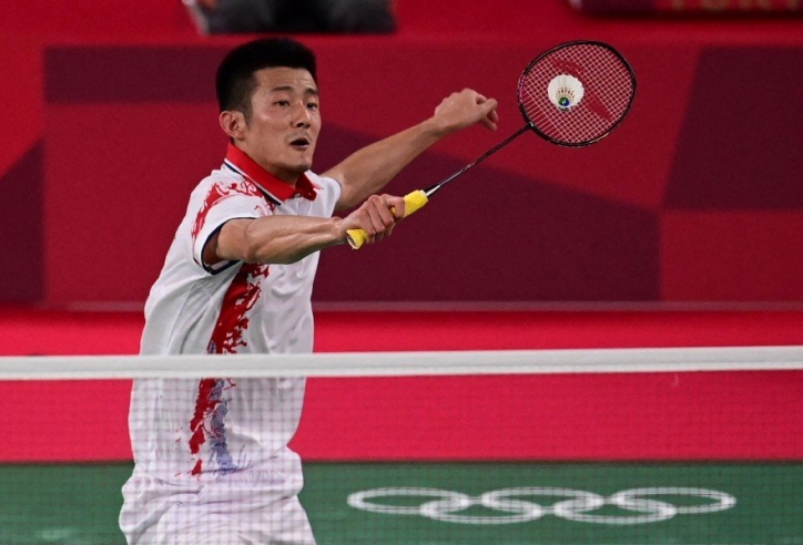 'Tay vợt số 1 Trung Quốc' Chen Long thua tơi tả, tan mộng HCV Olympic 2021