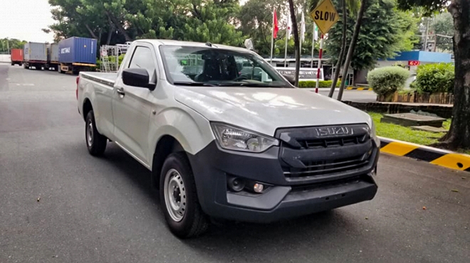 Ra mắt bán tải giá rẻ chỉ 399 triệu đồng, đấu Ford Ranger