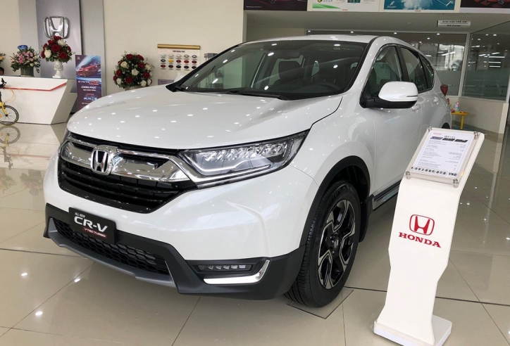 Honda CR-V nhận ưu đãi “sốc” hơn 200 triệu khiến Mazda CX-5 e ngại