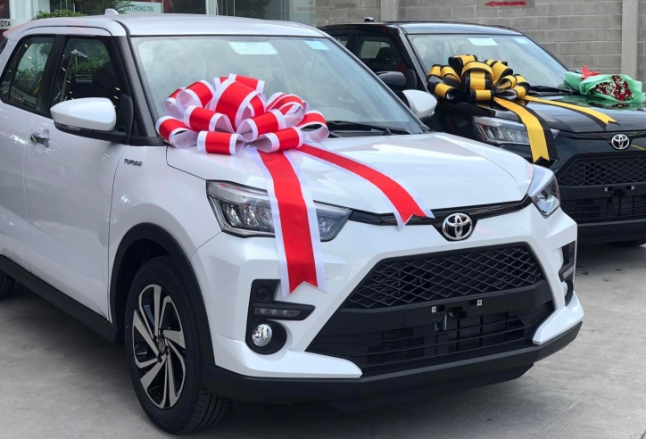 Toyota Raize về đại lý: số lượng ít, nhiều khách phải chờ sang 2022