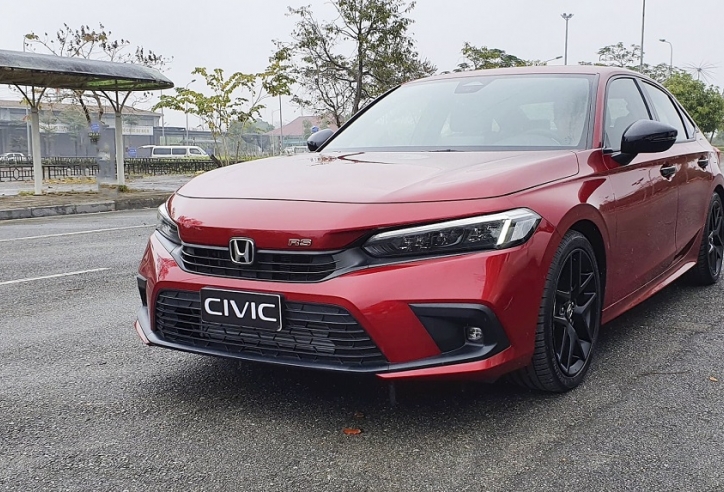 Honda Civic 2022 bất ngờ về Việt Nam, sẵn sàng ra mắt đấu Mazda 3, Kia K3