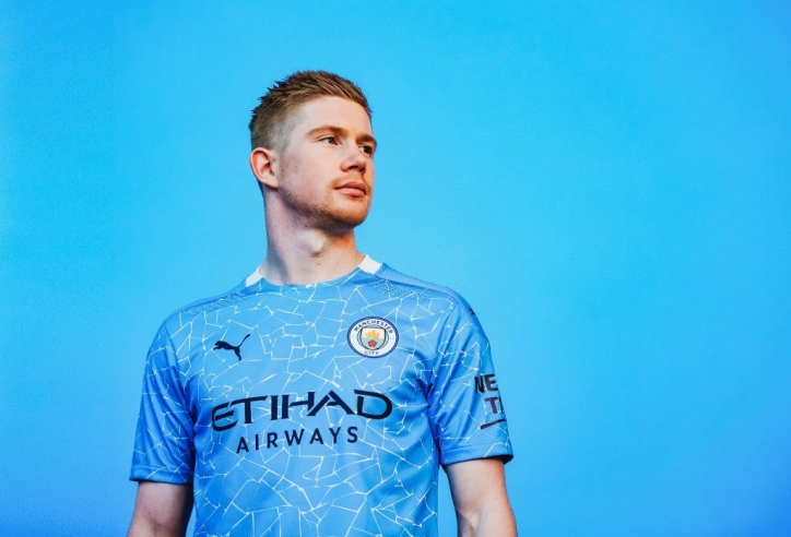 De Bruyne tự gạt bỏ Man City, đưa ra lựa chọn khó khăn nhất sự nghiệp