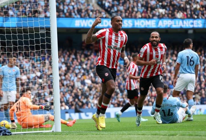 Người bị tuyển Anh 'ruồng bỏ' toả sáng, đánh gục Man City ngay tại Etihad