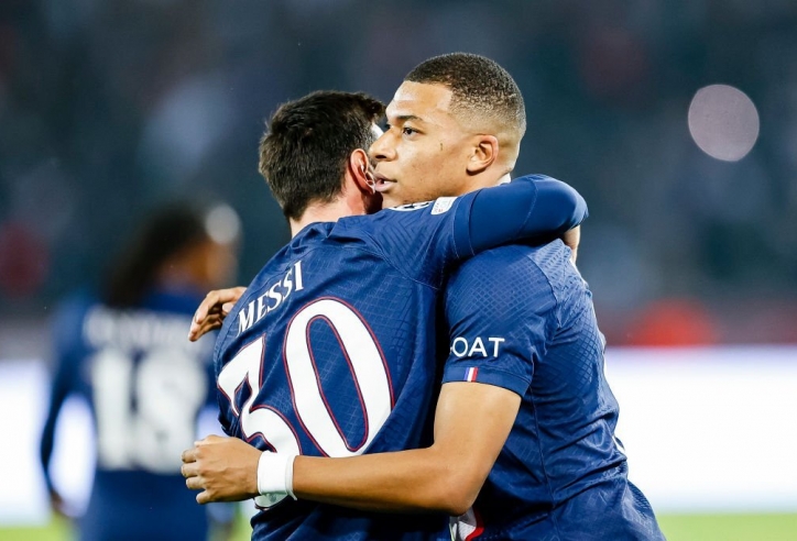 PSG tiết lộ lợi nhuận chưa từng có nhờ bán áo đấu Messi và Mbappe