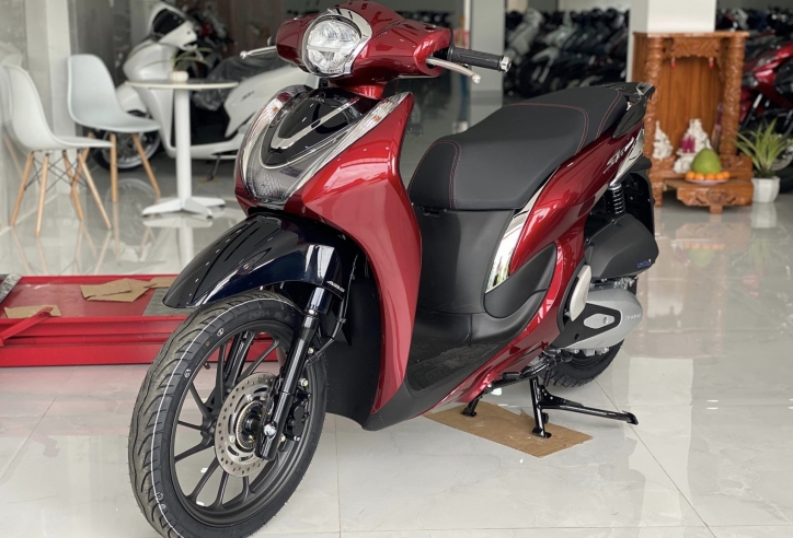 Vừa mở bán chính thức, Honda SH Mode 2023 đã đội giá tới 16 triệu đồng