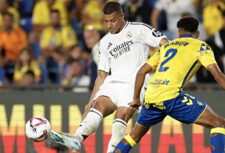 Mbappe im tiếng, Real Madrid vẫn thắng dễ Villarreal