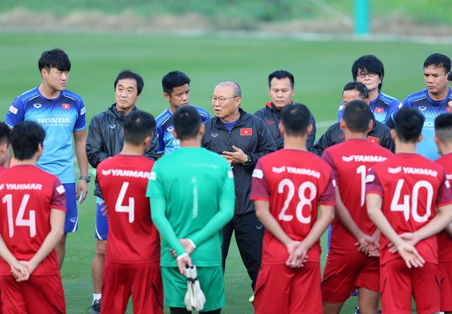 MC Lại Văn Sâm: 'Indo tiến bộ nhưng Việt Nam sẽ thắng 2-0'