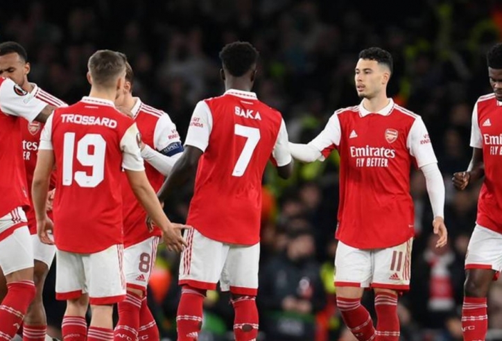 Trụ cột Arsenal nhận vinh dự to lớn ở Ngoại hạng Anh, sẵn sàng rực sáng trước Leeds