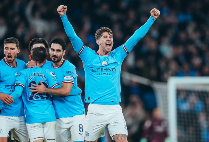 John Stones: Người thay đổi vận mệnh Man City bằng… milimet