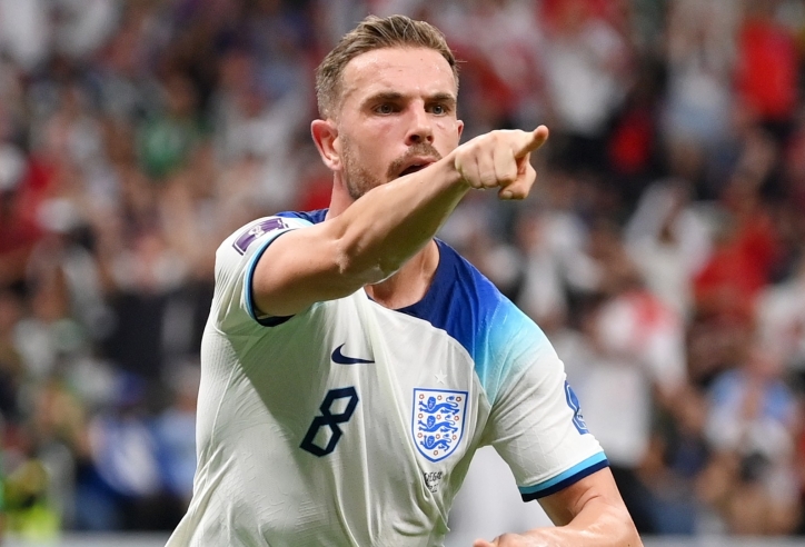 Henderson ghi tên vào lịch sử ĐT Anh sau khi toả sáng trước Senegal