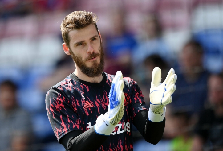 CHÍNH THỨC: De Gea đi vào ngôi đền huyền thoại của Man Utd