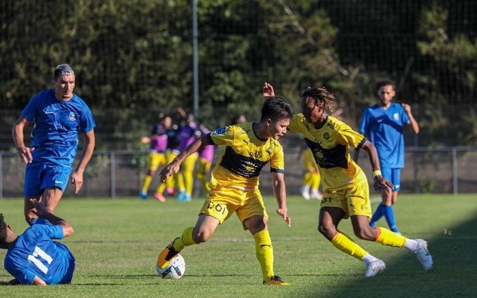 Lập siêu phẩm cho Pau FC, Quang Hải nhận 'mưa lời khen' từ truyền thông Pháp