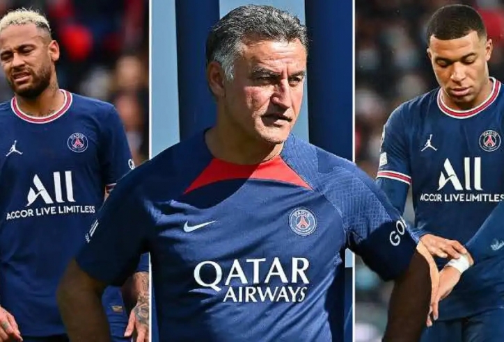 HLV PSG ra phán quyết tương lai Neymar, nắn gân luôn Mbappe