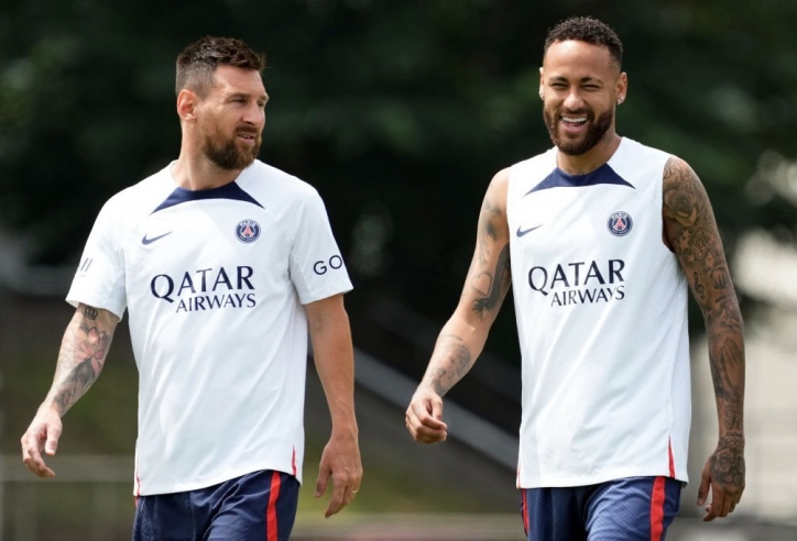 PSG bắt đầu hành động, Neymar 'ngoan ngoãn' lạ thường