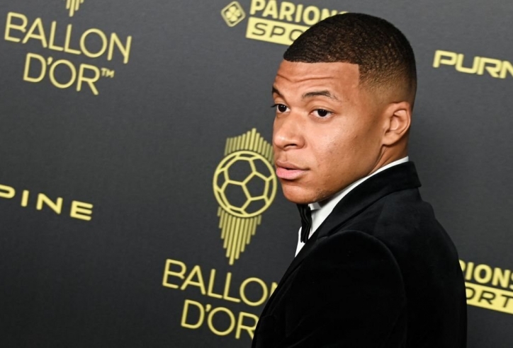 Mbappe bị la ó tại Gala QBV 2022, tỏ thái độ khó hiểu vì hạng kém?