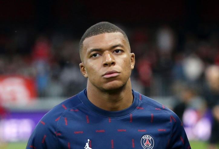 Bị Real Madrid làm phật lòng, Mbappe “quay xe” để ở lại PSG?