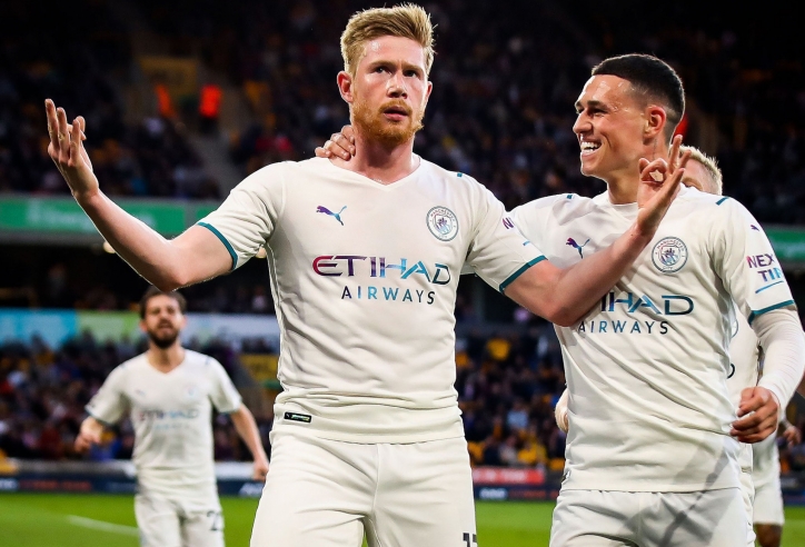 Màn độc diễn của De Bruyne giúp Man City thẳng tiến tới chức vô địch